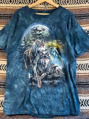 The Mountain Wolf Moon T-Shirt Large Blue Tie Dye Nature Animal Graphic Tee L